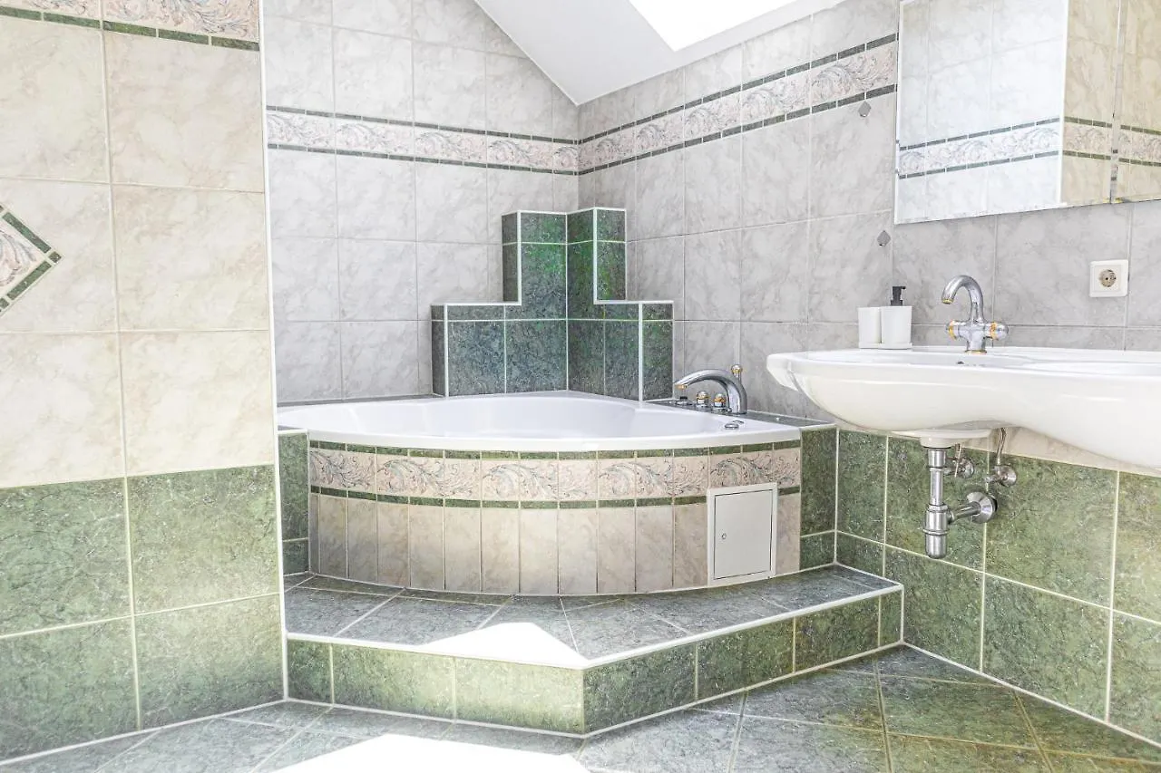 Exquisite Shared Villa - Your Private Room In This Beautiful Home Wiedeń