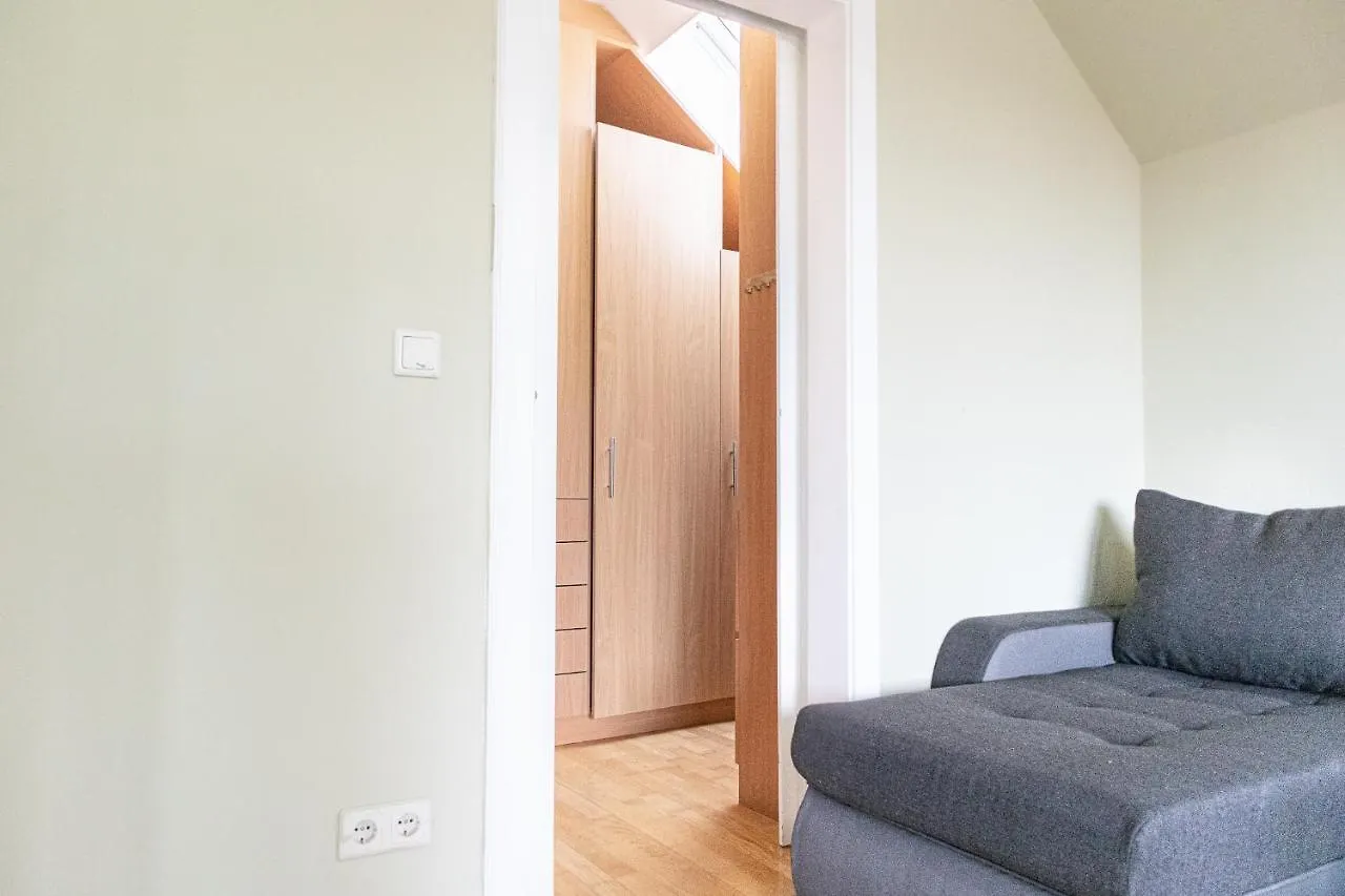 Exquisite Shared Villa - Your Private Room In This Beautiful Home Wiedeń Austria