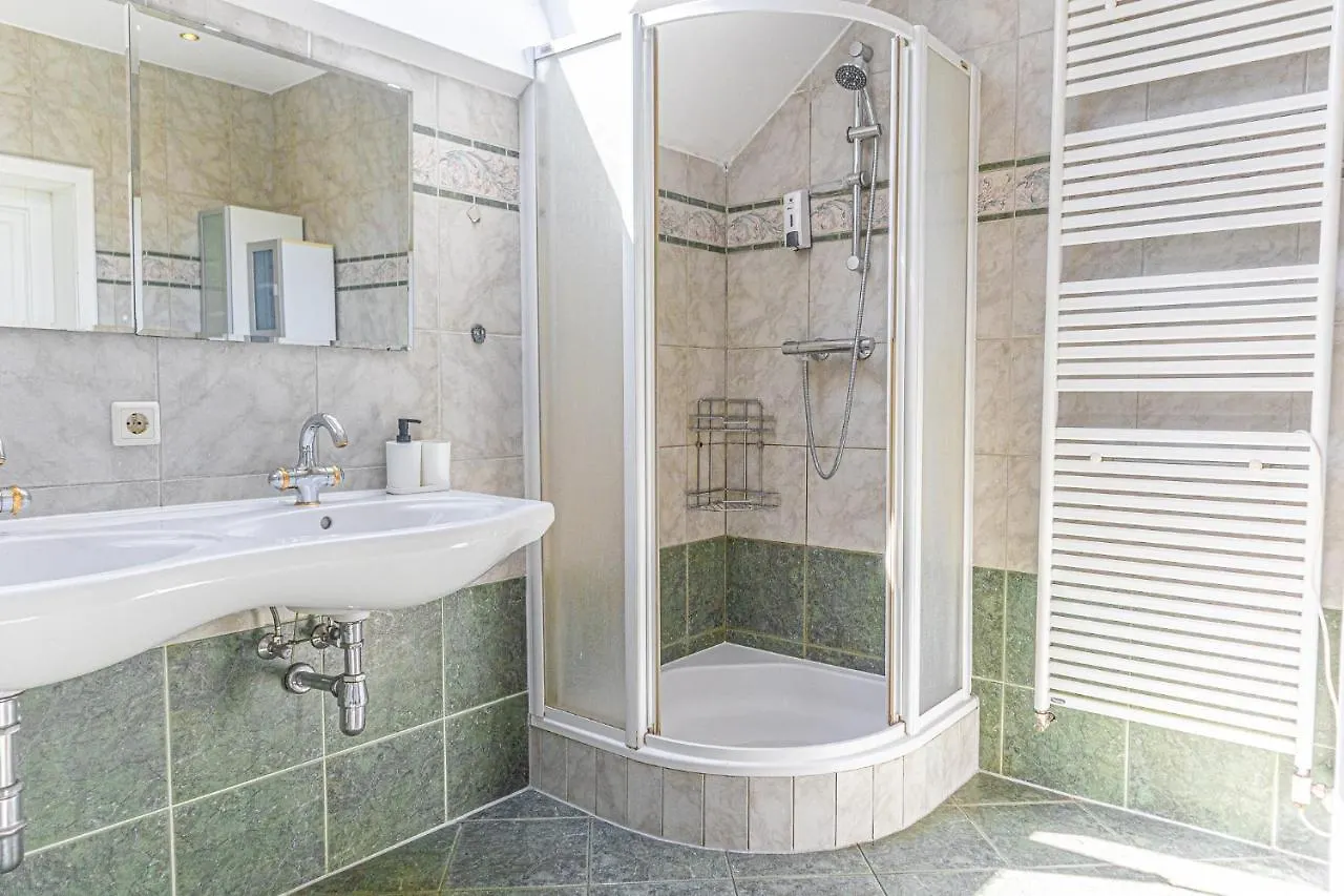 Exquisite Shared Villa - Your Private Room In This Beautiful Home Βιέννη Διαμέρισμα