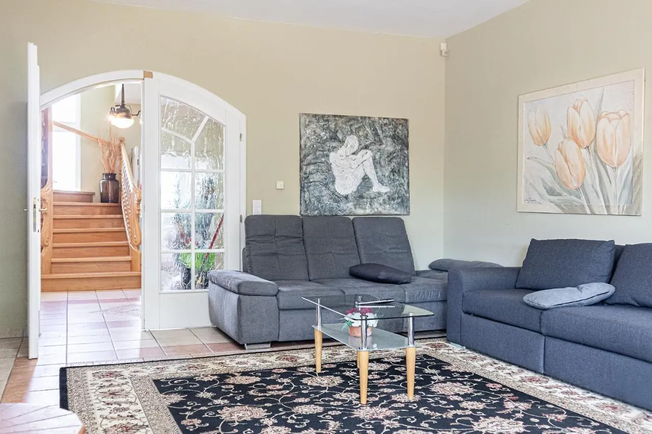 Exquisite Shared Villa - Your Private Room In This Beautiful Home Βιέννη 0*,  Αυστρία