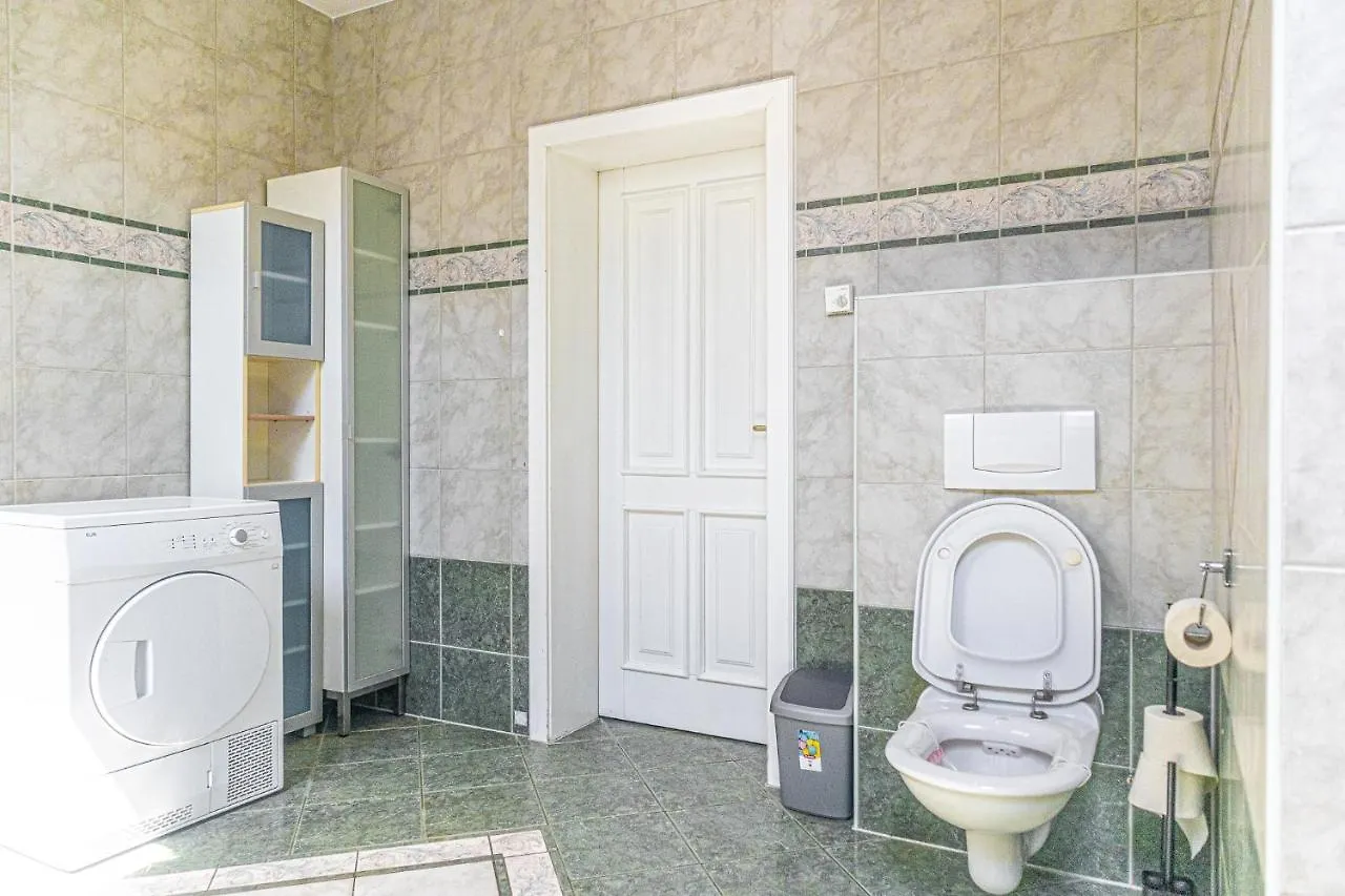 Exquisite Shared Villa - Your Private Room In This Beautiful Home Βιέννη 0*,