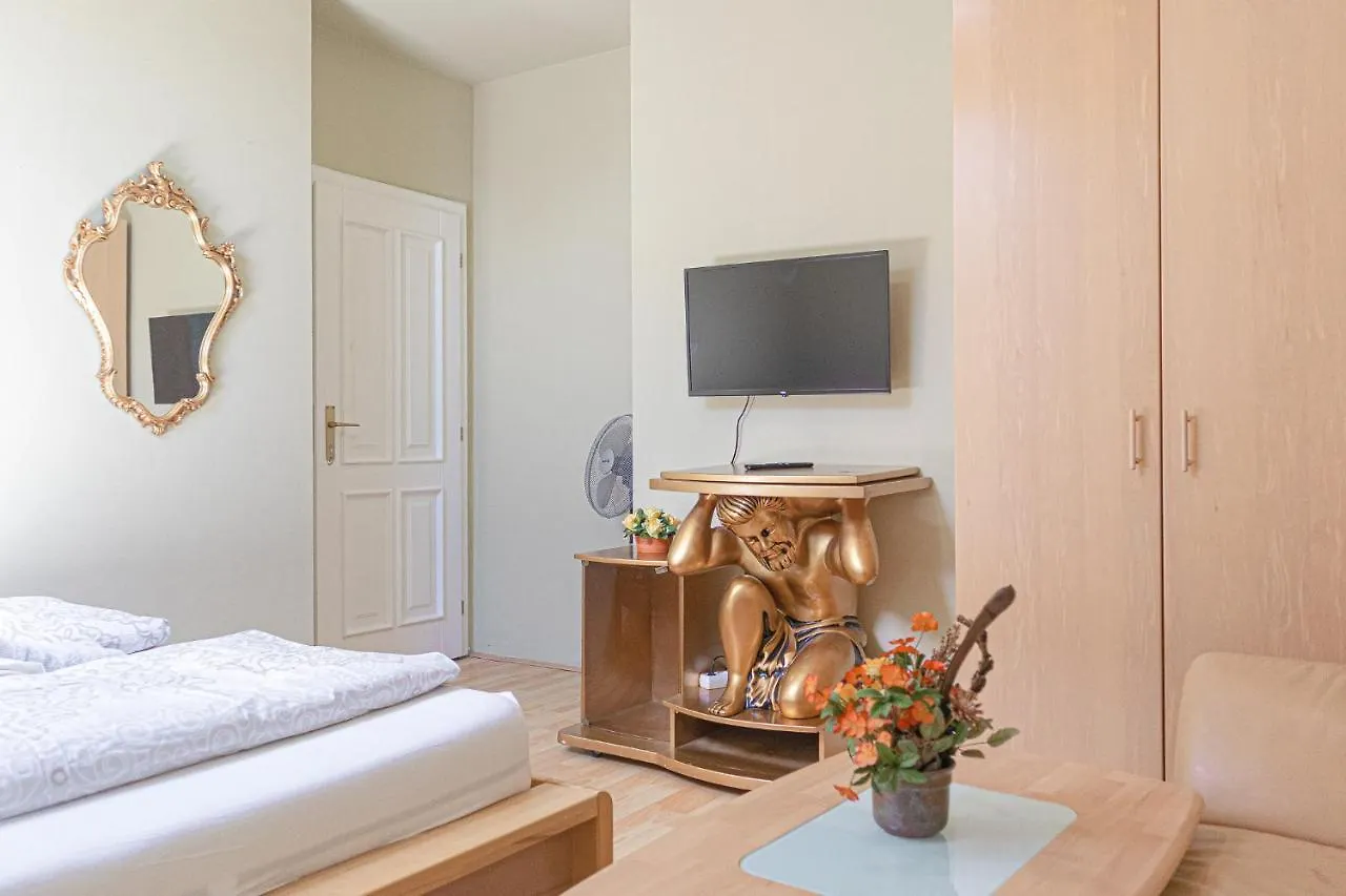 Διαμέρισμα Exquisite Shared Villa - Your Private Room In This Beautiful Home Βιέννη Αυστρία